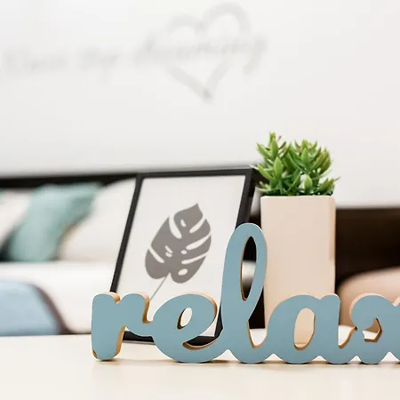Bright And Cozy With Balcony Apartment Lviv