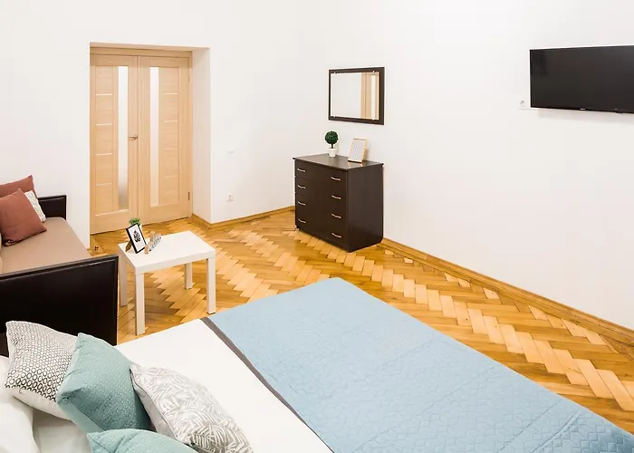 Bright And Cozy With Balcony Appartement