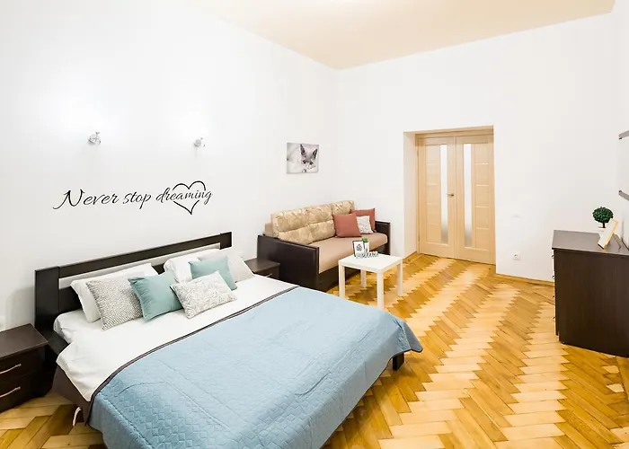 Bright And Cozy With Balcony Διαμέρισμα *