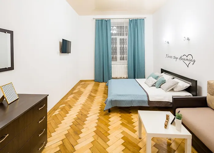 Διαμέρισμα Bright And Cozy With Balcony