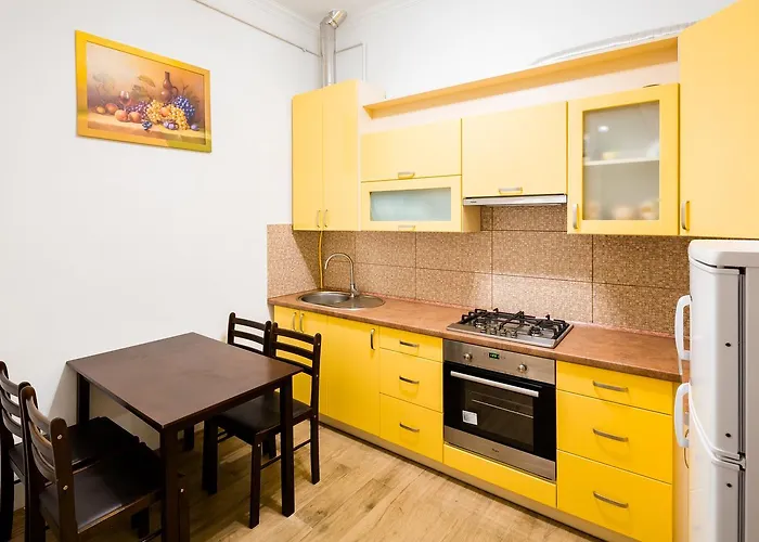 Апартаменти Bright And Cozy With Balcony *